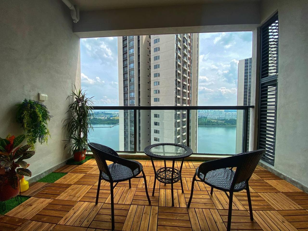 R&F Princess Cove Jb Apartment Suites By Sc Homestay Johor Bahru Zewnętrze zdjęcie