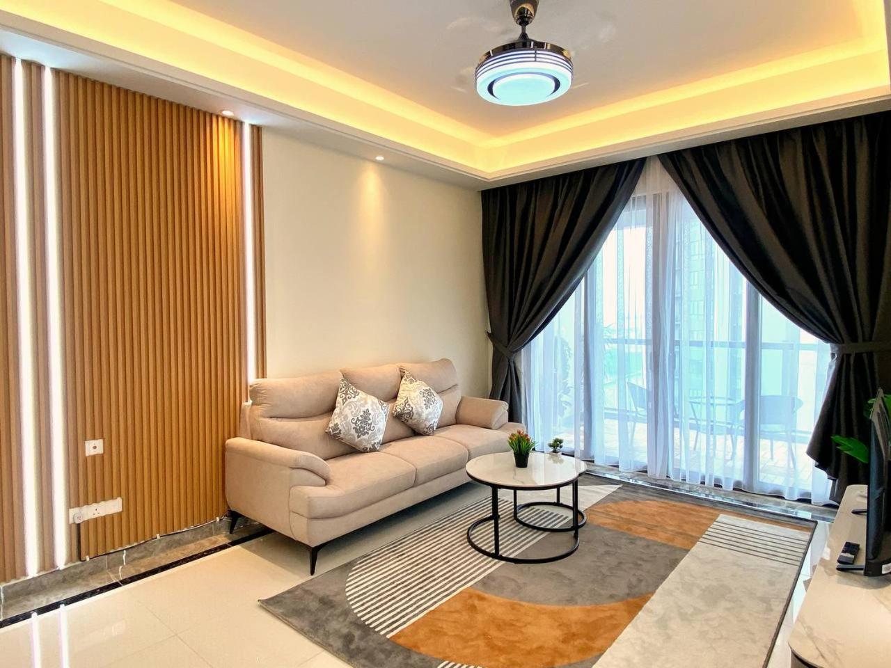 R&F Princess Cove Jb Apartment Suites By Sc Homestay Johor Bahru Zewnętrze zdjęcie
